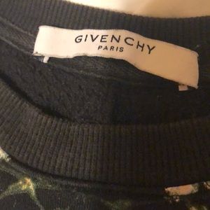 givenchy baby's breath sweater